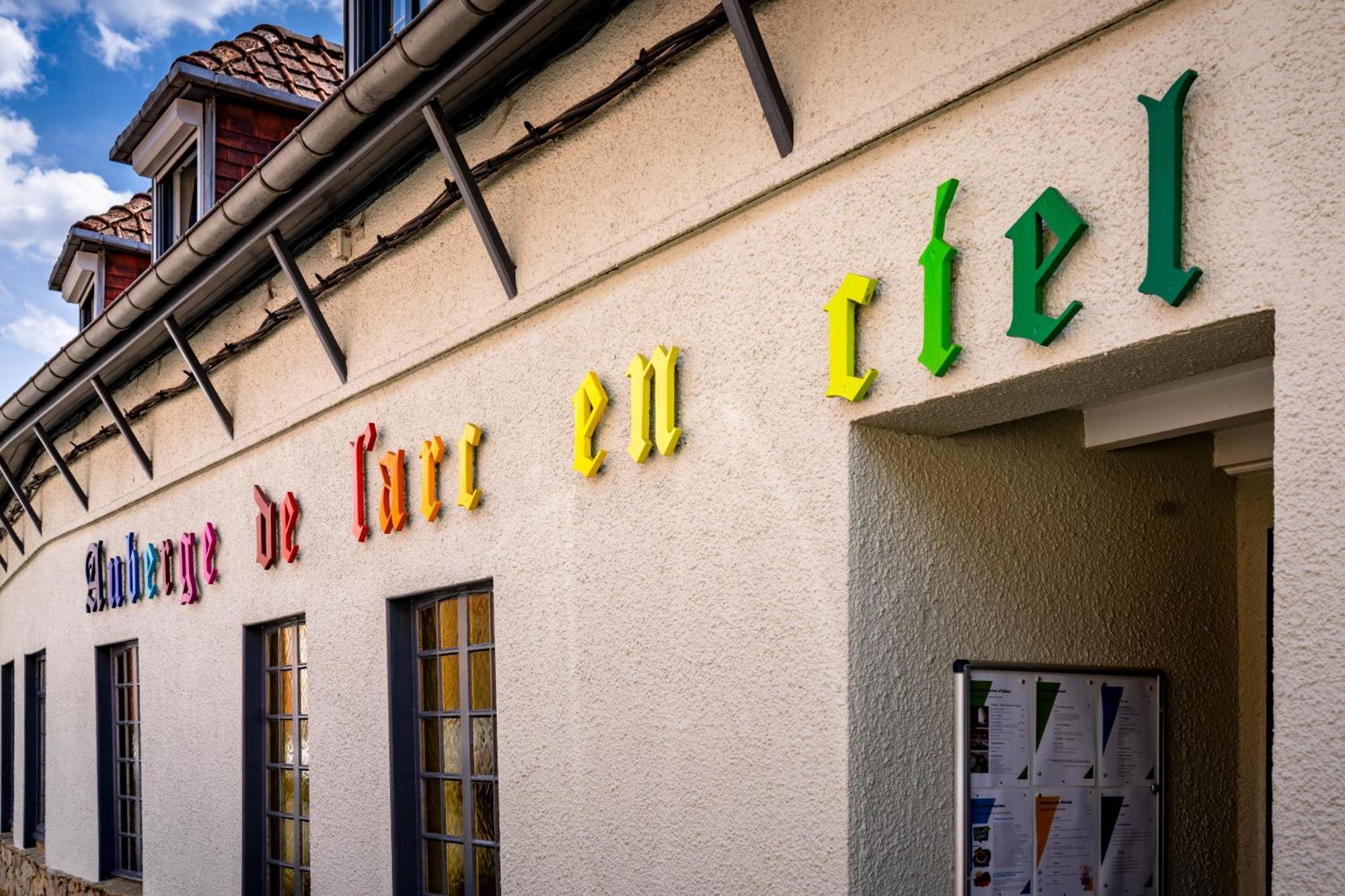 Auberge De L'Arc En Ciel Fauquembergues Exteriör bild
