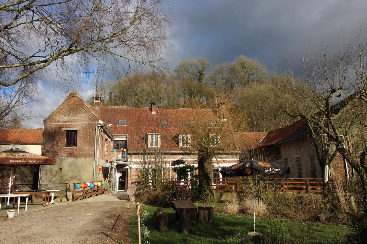 Auberge De L'Arc En Ciel Fauquembergues Exteriör bild